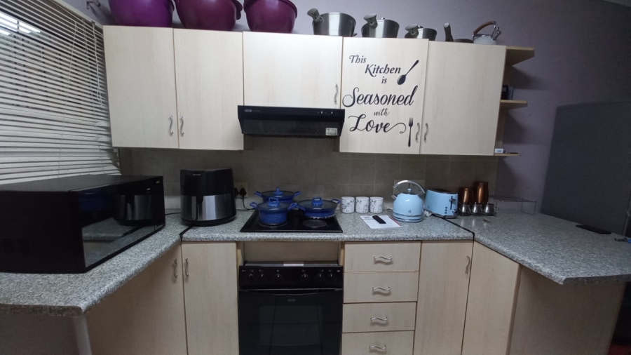 2 Bedroom Property for Sale in Riversdale Gauteng