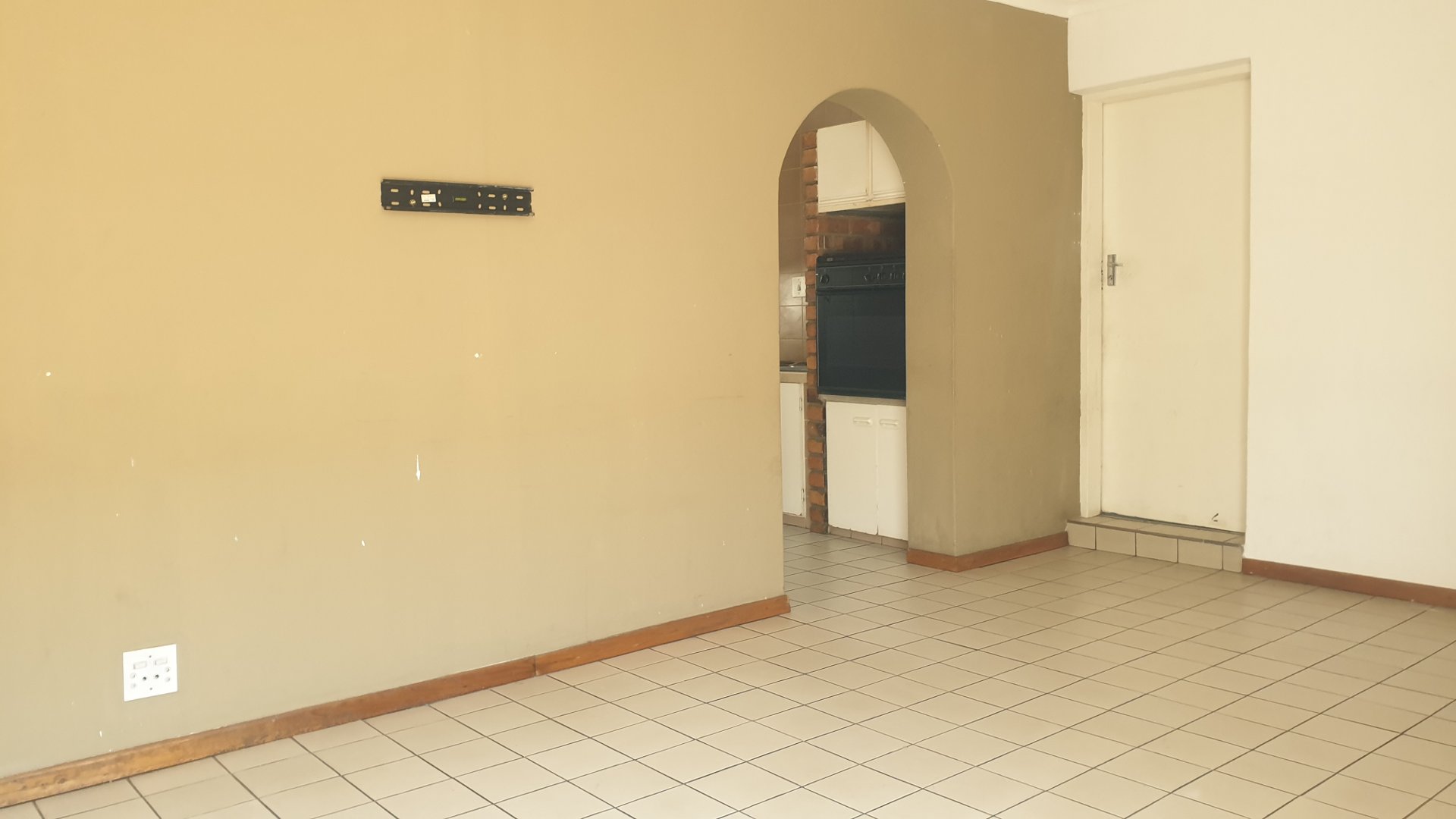 To Let 3 Bedroom Property for Rent in Bardene Gauteng