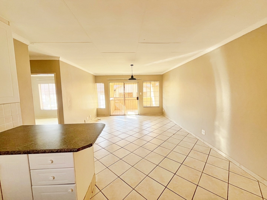 2 Bedroom Property for Sale in Amberfield Gauteng