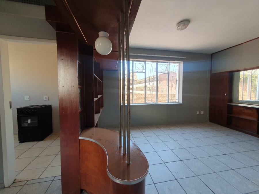 1 Bedroom Property for Sale in Sunnyside Gauteng