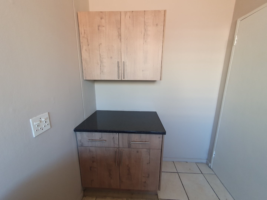 1 Bedroom Property for Sale in Sunnyside Gauteng