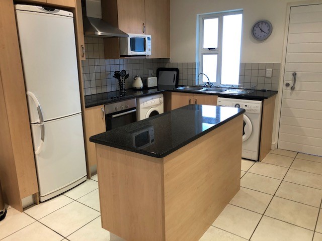 To Let 2 Bedroom Property for Rent in Sandton Central Gauteng