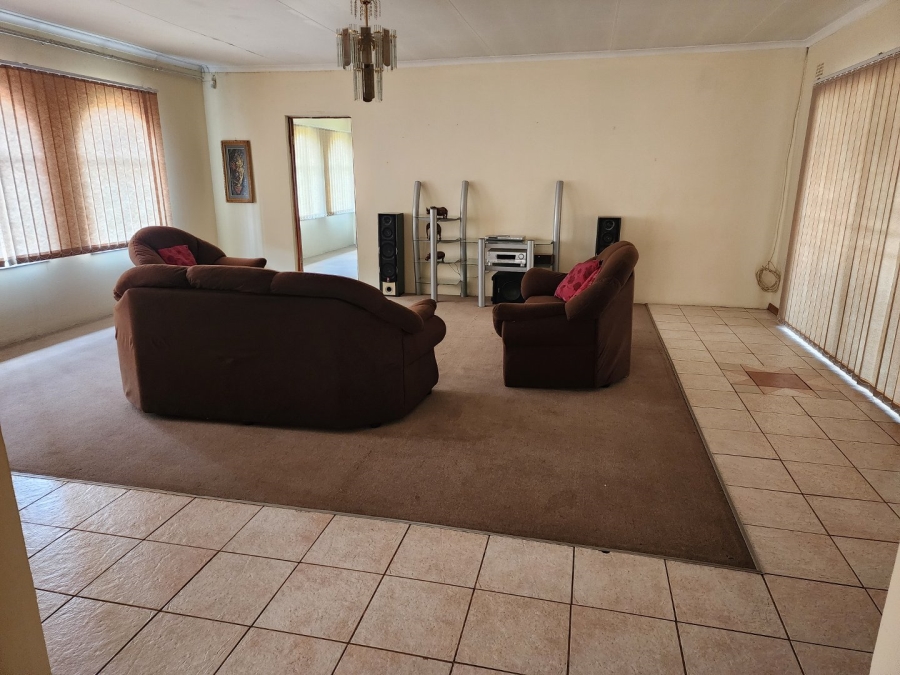 4 Bedroom Property for Sale in Delmore Park Gauteng