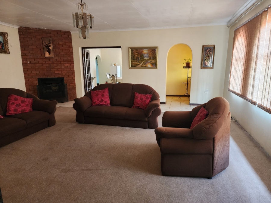 4 Bedroom Property for Sale in Delmore Park Gauteng