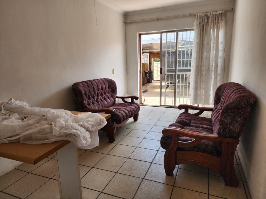 4 Bedroom Property for Sale in Delmore Park Gauteng