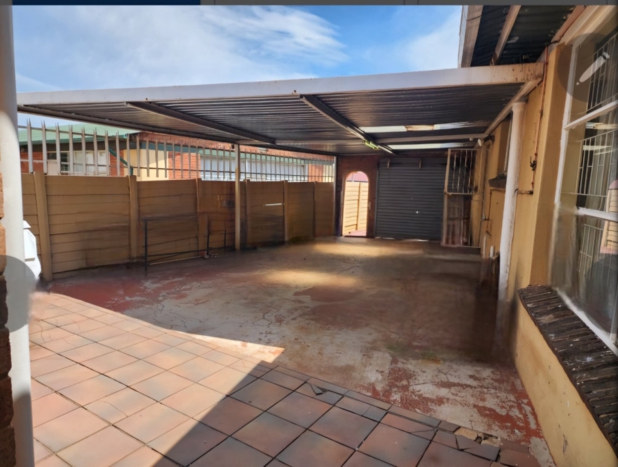 4 Bedroom Property for Sale in Delmore Park Gauteng