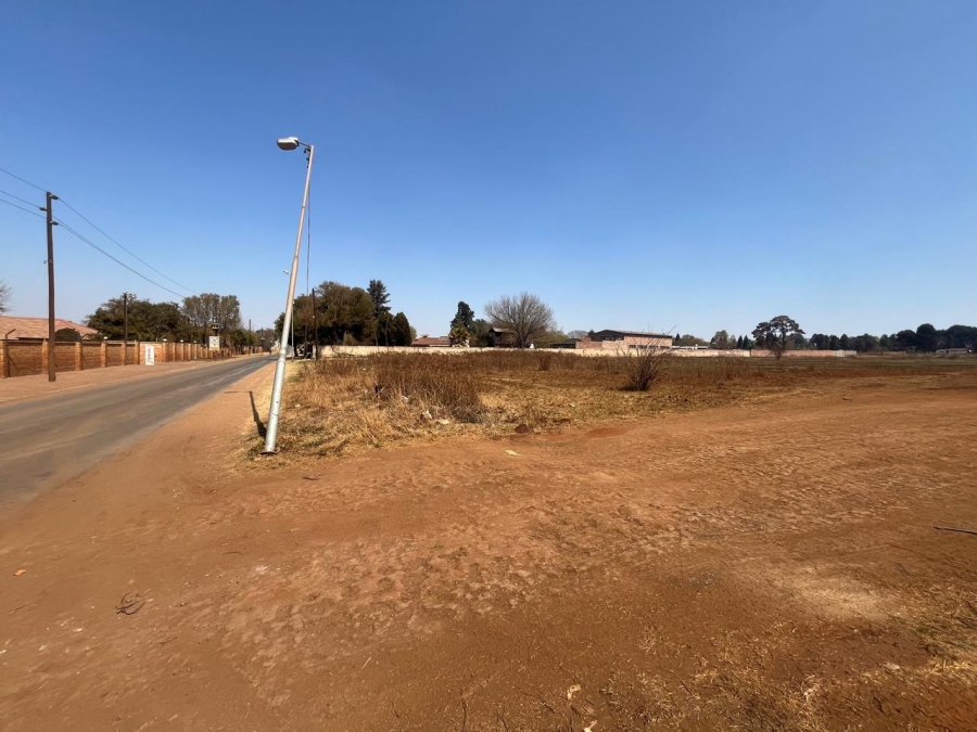  Bedroom Property for Sale in Raslouw A H Gauteng