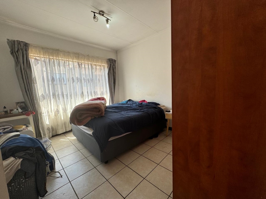 To Let 1 Bedroom Property for Rent in Sunninghill Gauteng