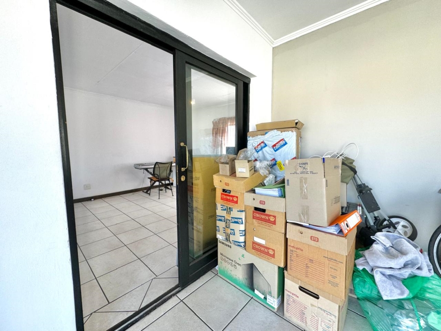 To Let 1 Bedroom Property for Rent in Sunninghill Gauteng