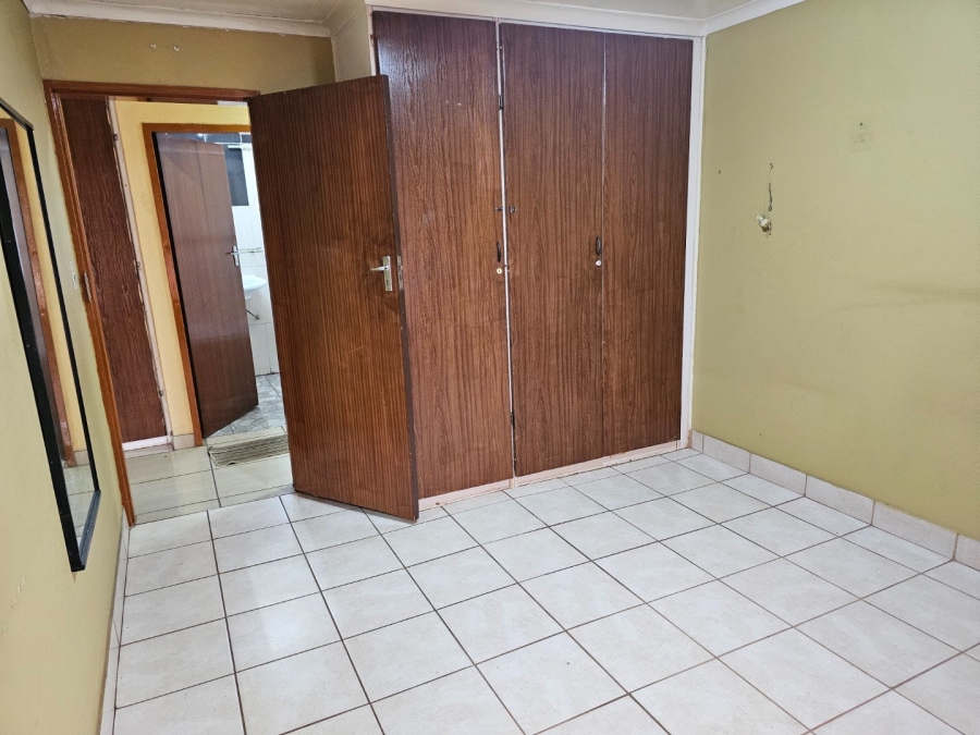 5 Bedroom Property for Sale in Montana Gauteng