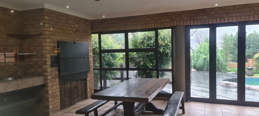 4 Bedroom Property for Sale in Meyersdal Gauteng