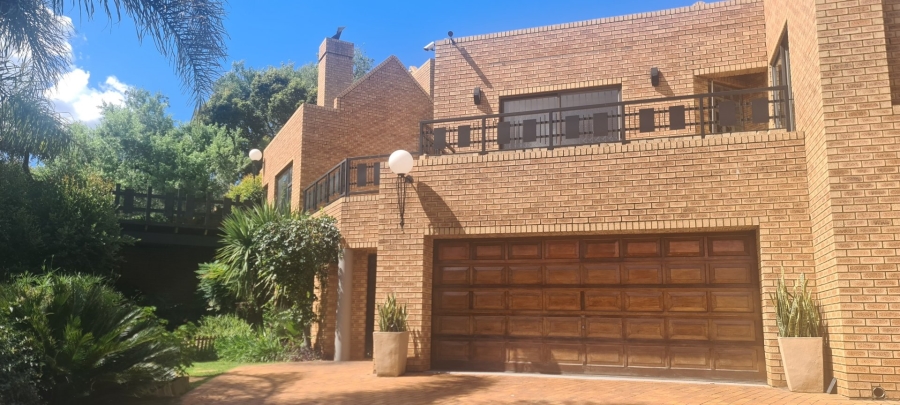 4 Bedroom Property for Sale in Meyersdal Gauteng