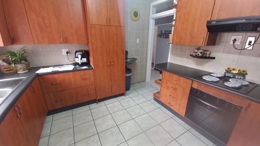 3 Bedroom Property for Sale in Witpoortjie Gauteng