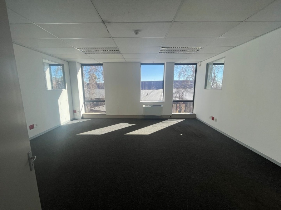 To Let commercial Property for Rent in Constantia Kloof Gauteng