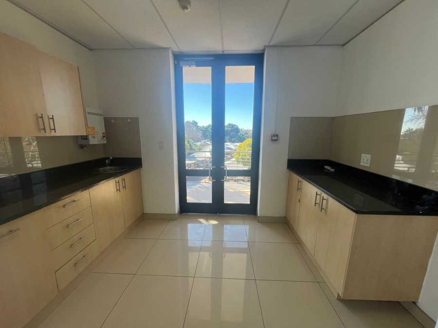 To Let commercial Property for Rent in Constantia Kloof Gauteng