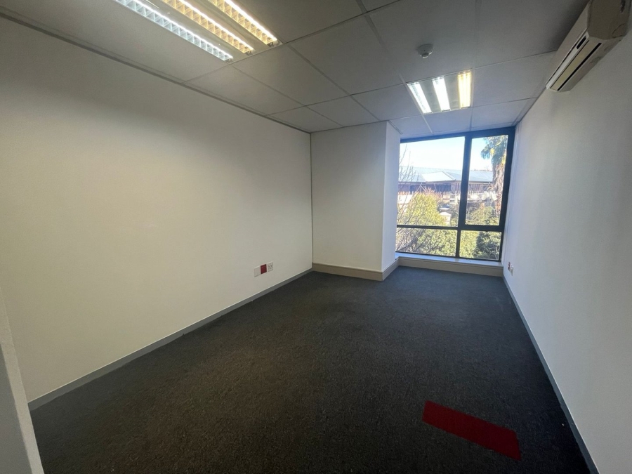 To Let commercial Property for Rent in Constantia Kloof Gauteng