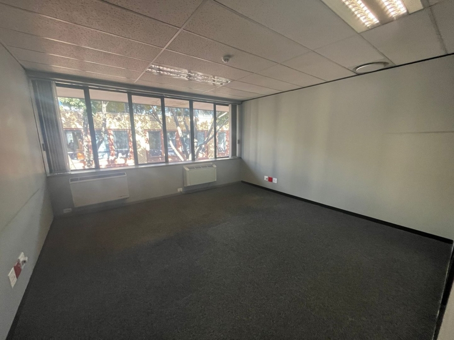 To Let commercial Property for Rent in Constantia Kloof Gauteng