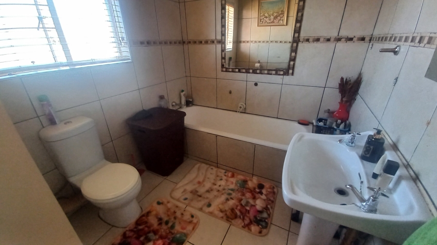 3 Bedroom Property for Sale in Mindalore Gauteng