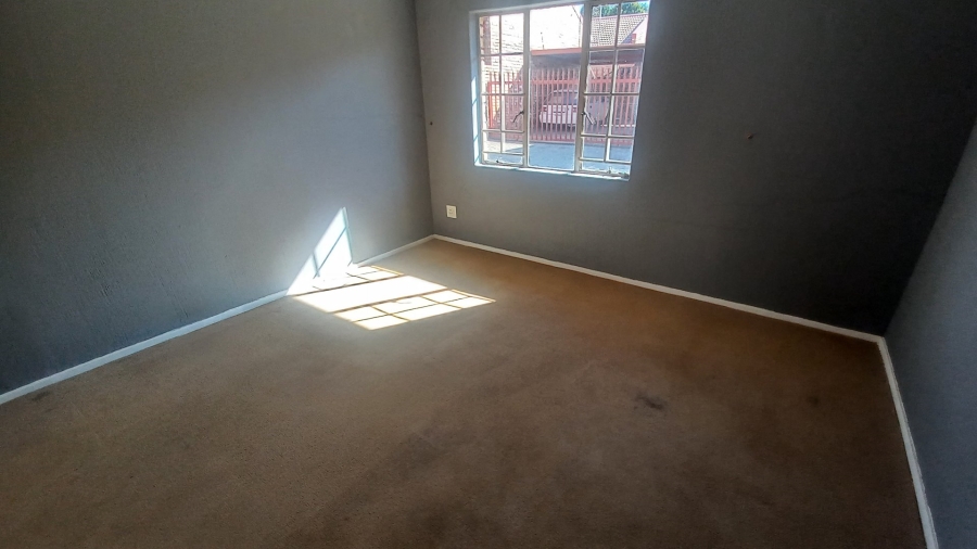 2 Bedroom Property for Sale in Mindalore Gauteng