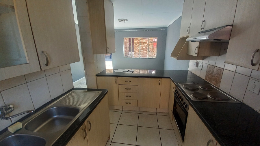 2 Bedroom Property for Sale in Mindalore Gauteng