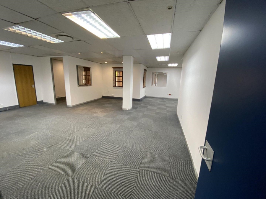 To Let commercial Property for Rent in Sunninghill Gauteng