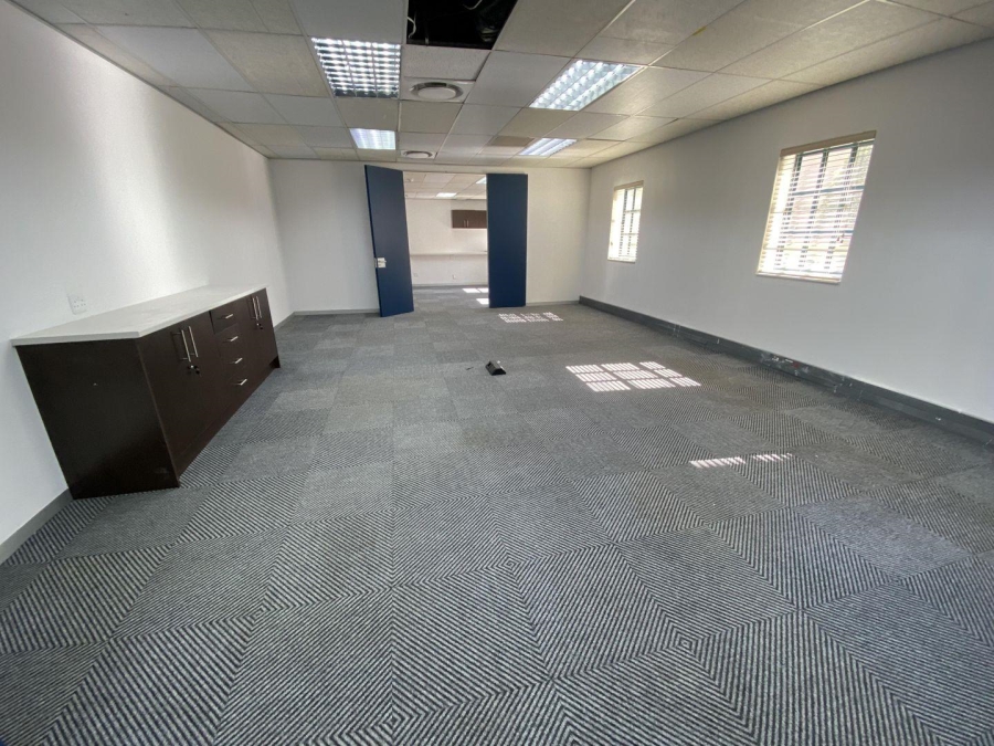 To Let commercial Property for Rent in Sunninghill Gauteng