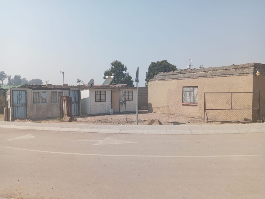 3 Bedroom Property for Sale in Kaalfontein Gauteng