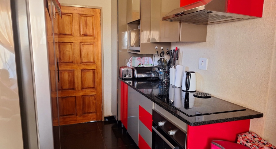 3 Bedroom Property for Sale in Glenway Estate Gauteng