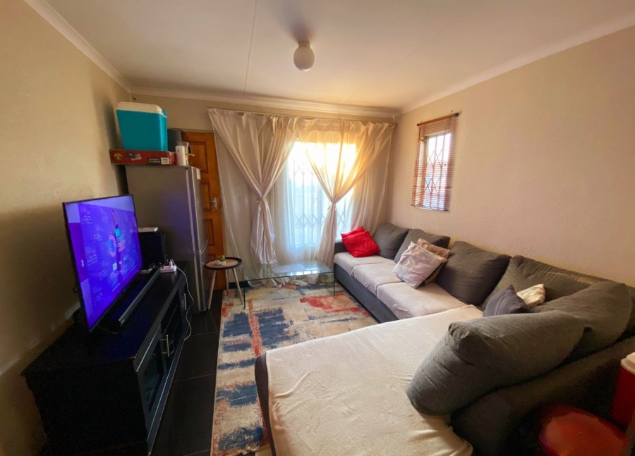 3 Bedroom Property for Sale in Glenway Estate Gauteng