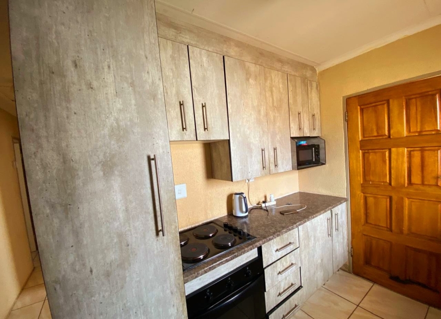 3 Bedroom Property for Sale in Glenway Estate Gauteng