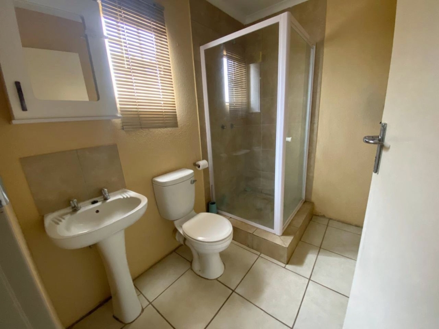 3 Bedroom Property for Sale in Glenway Estate Gauteng