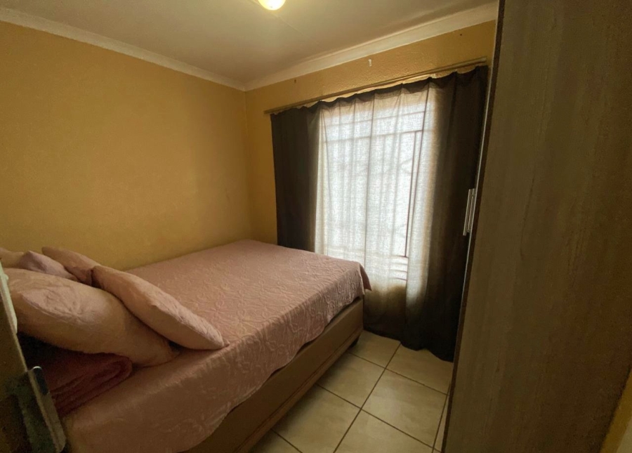 3 Bedroom Property for Sale in Glenway Estate Gauteng