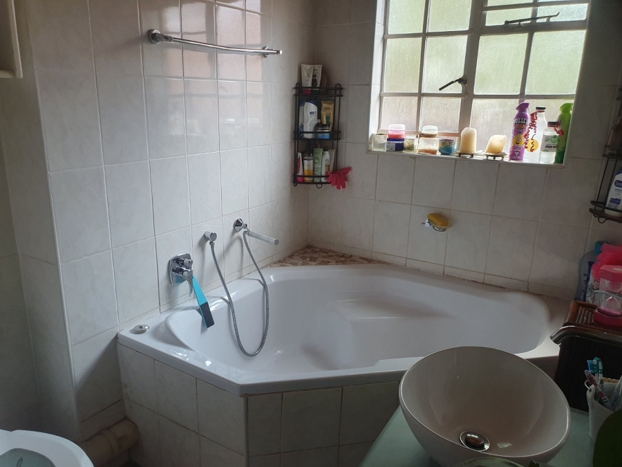 3 Bedroom Property for Sale in Clubview Gauteng