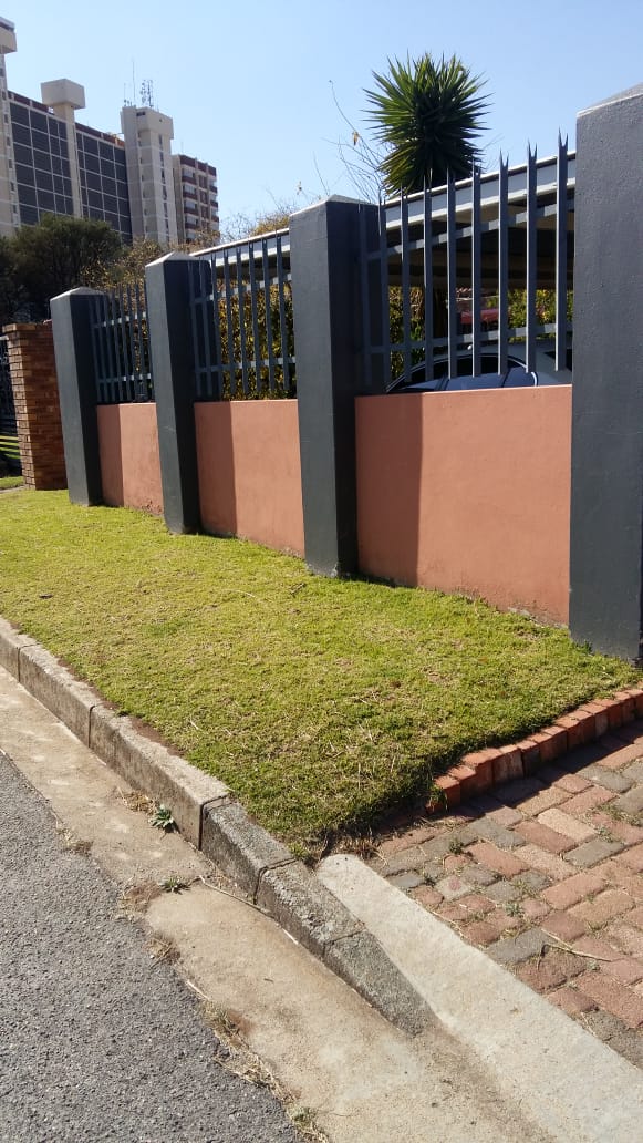 4 Bedroom Property for Sale in Sophiatown Gauteng