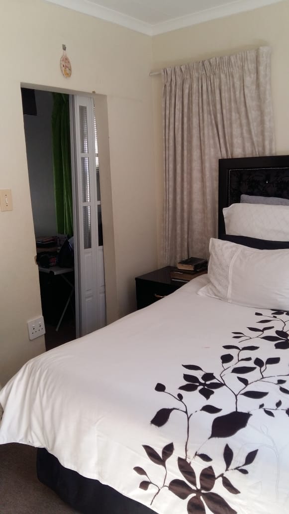 4 Bedroom Property for Sale in Sophiatown Gauteng