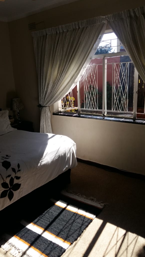 4 Bedroom Property for Sale in Sophiatown Gauteng