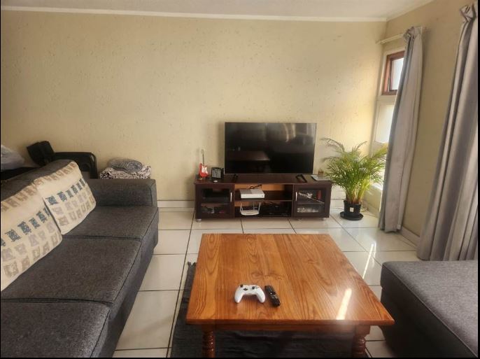 2 Bedroom Property for Sale in Dowerglen Ext 3 Gauteng