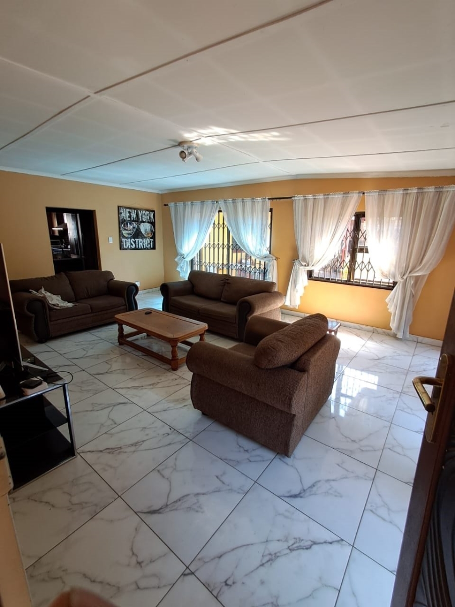 3 Bedroom Property for Sale in Pretoria North Gauteng