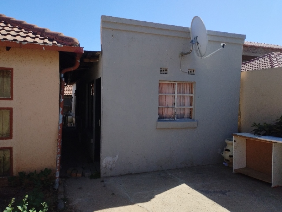 3 Bedroom Property for Sale in Cosmo City Gauteng