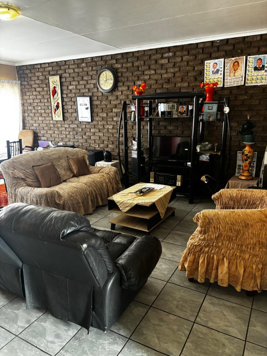 2 Bedroom Property for Sale in Quellerie Park Gauteng