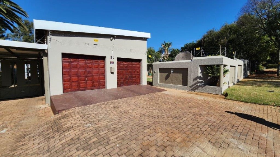 4 Bedroom Property for Sale in Randhart Gauteng