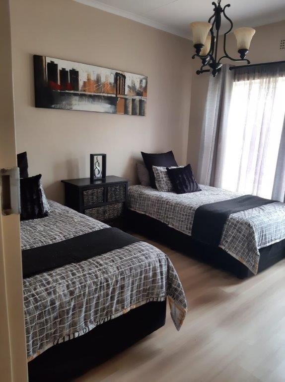 4 Bedroom Property for Sale in Randhart Gauteng