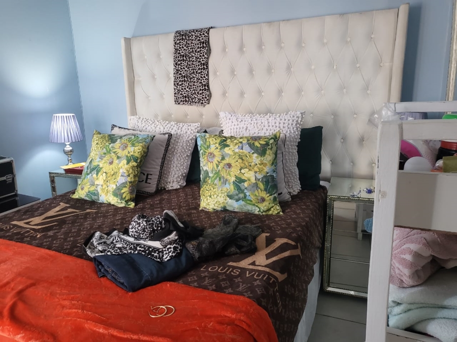 2 Bedroom Property for Sale in South Hills Gauteng