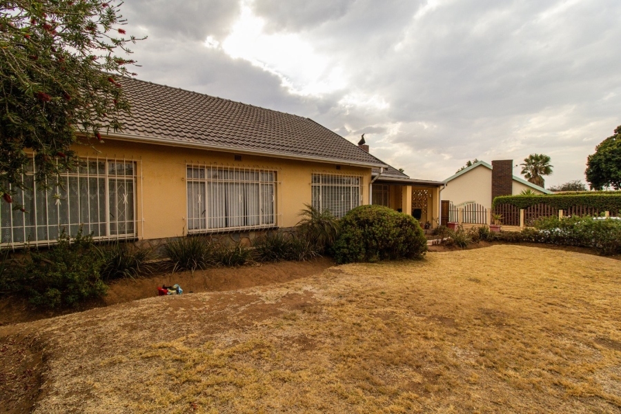 4 Bedroom Property for Sale in The Hill Gauteng