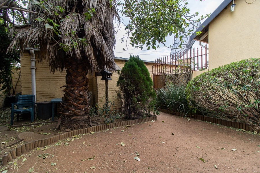 4 Bedroom Property for Sale in The Hill Gauteng