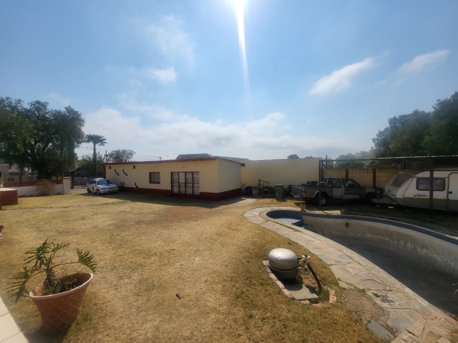 3 Bedroom Property for Sale in Tulisa Park Gauteng