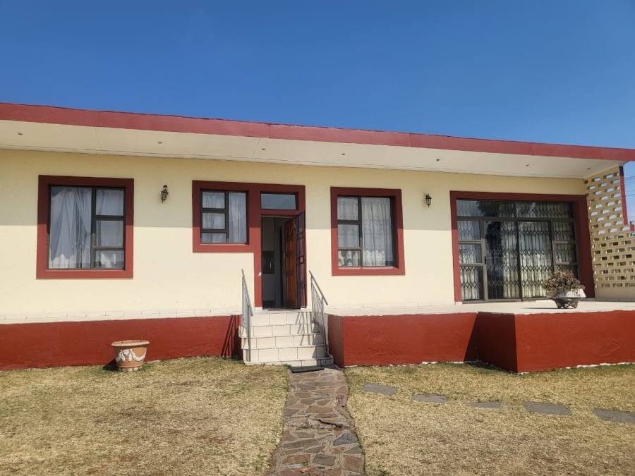 3 Bedroom Property for Sale in Tulisa Park Gauteng