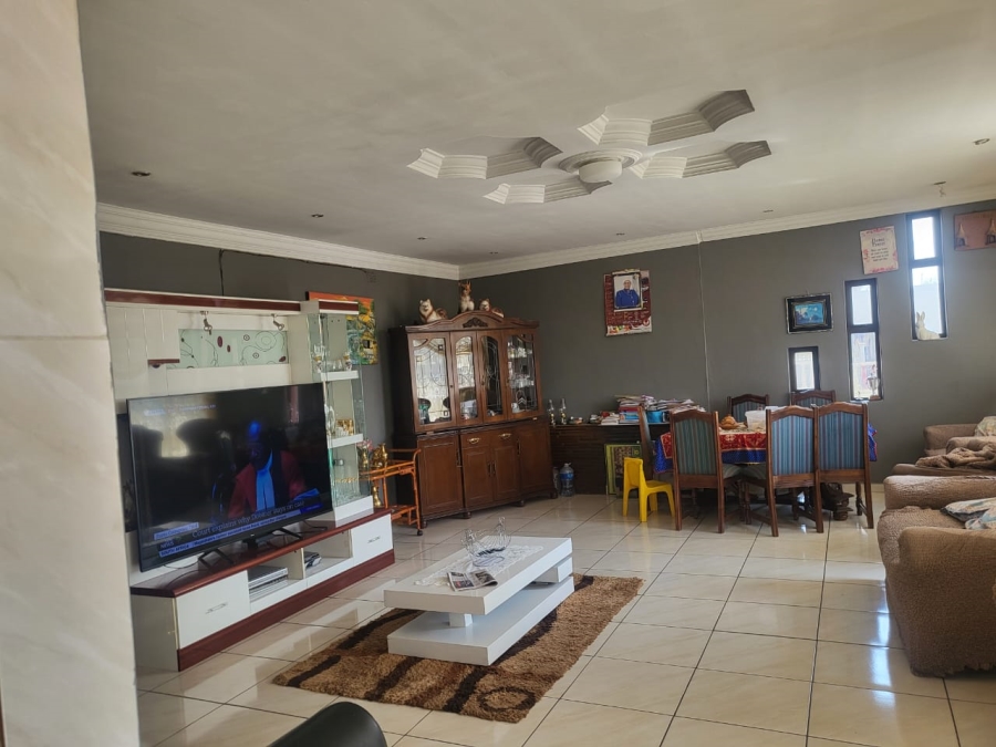 3 Bedroom Property for Sale in Tulisa Park Gauteng