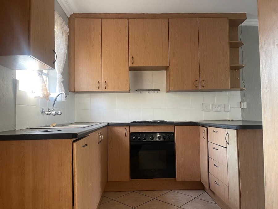 3 Bedroom Property for Sale in Heuweloord Gauteng