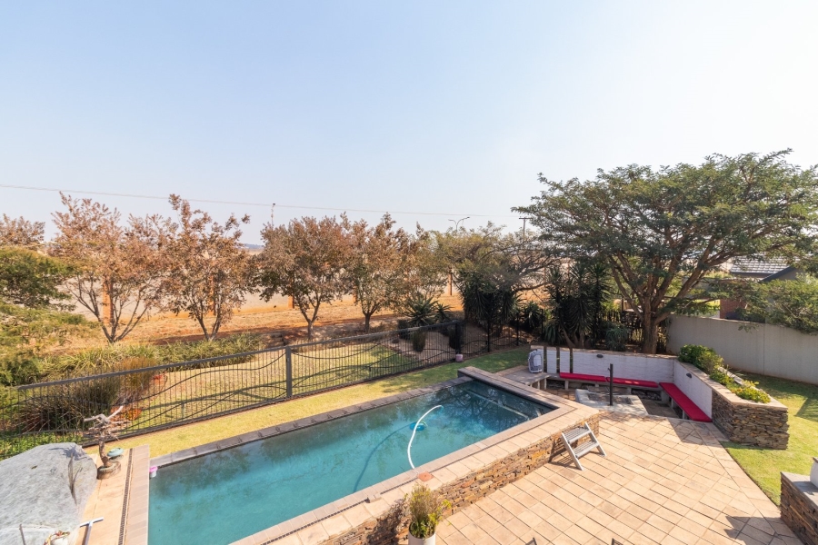 4 Bedroom Property for Sale in Serengeti Lifestyle Estate Gauteng